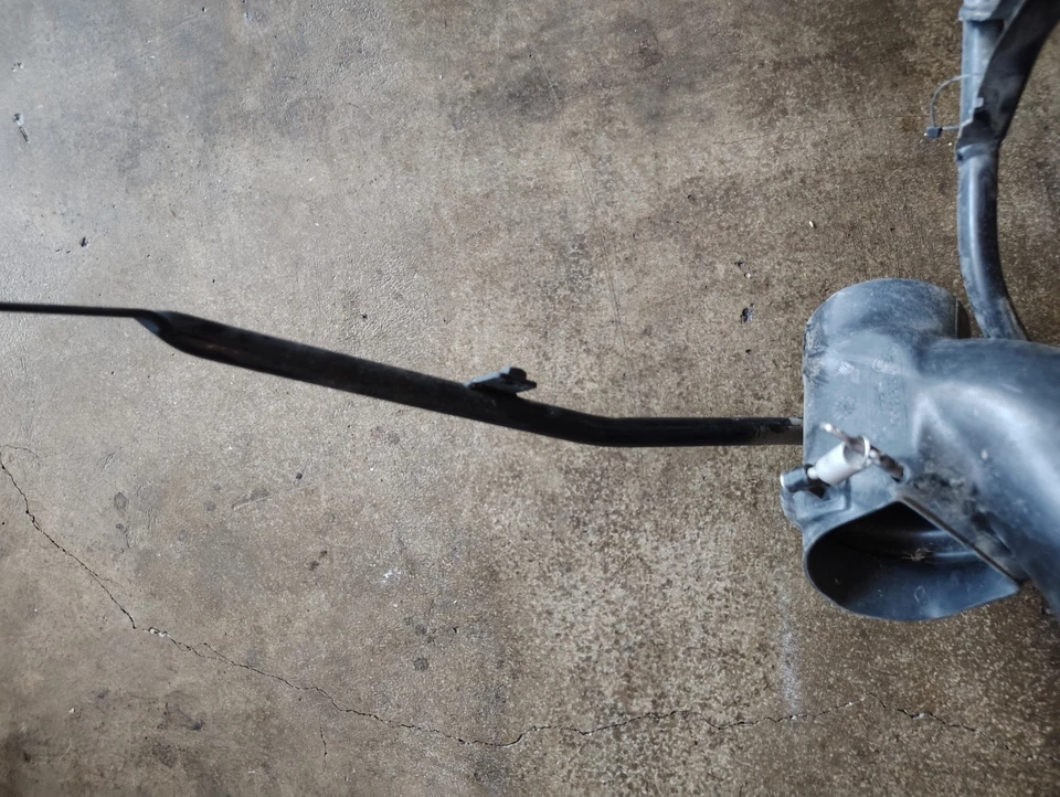 BMW R1100RT R 1100 RT 1999 OEM CARENADO DELANTERO SOPORTE DE MONTAJE Foto 3 de 4