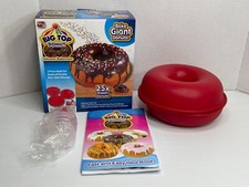 Big Top Donut Silicone Bakeware Set - (3 Piec...