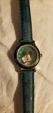 RARE Disney Store Exclusive Mickey Mouse Watch New without box