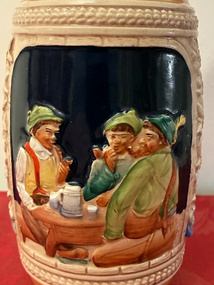 Vintage Gerz W Germany 9” Stein “Handgemalt” Drinking Beer Pipes Pewter Lid Blue - Image 4 of 4