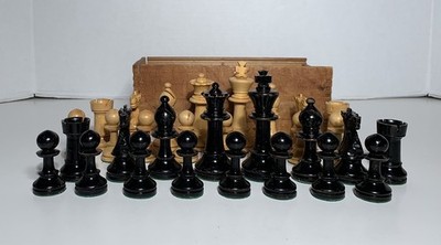 Vintage FRENCH LARDY Turned Carved Wood CHESS SET 3 1/4  KING