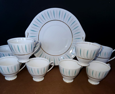 Queen Anne Bone China Caprice Tassen Milchkännchen Schüssel Set Kuchenteller