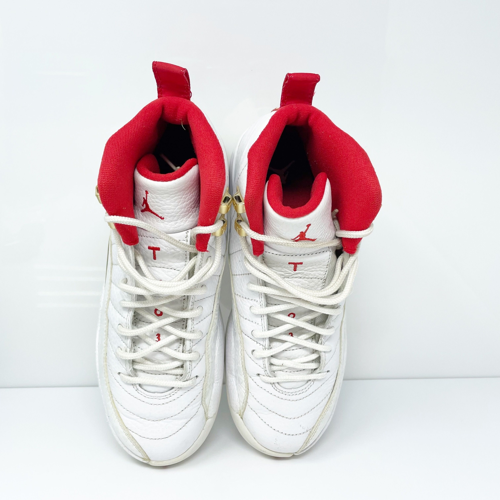 Nike Boys Air Jordan 12 153265-107 White Basketball Shoes Sneakers Size 6Y