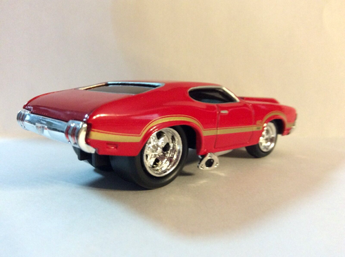MUSCLE MACHINES 1970 OLDS 442 W30 1:64 DIECAST 70 OLDSMOBILE 442 - Picture 2 of 3