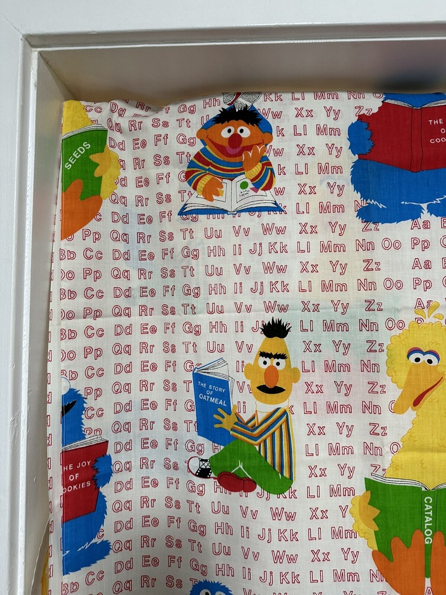 カーテン　セサミーストリート　カーテン 緑園｜インテリア雑貨 セサミストリート柄カーテン（130×208）