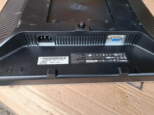 Dell SE177FPf 17" LCD Monitor With Power Cable - Picture 5 of 6