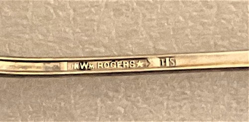 Wm Rogers IS, cuchillos de mantequilla y cucharas de té helado, patrón Meadowbrook (Oneida) - Imagen 3 de 6