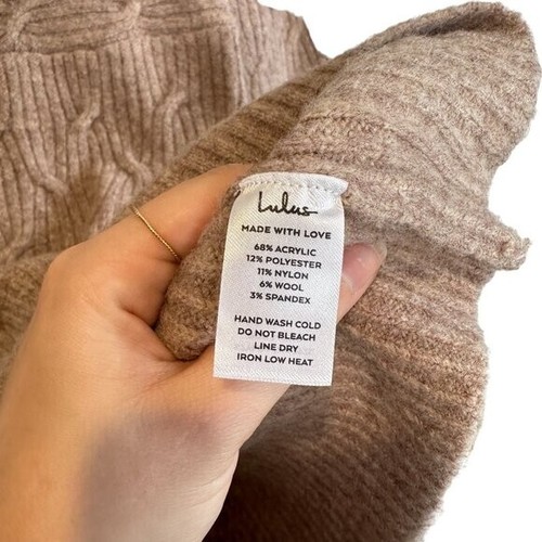NEW Lulu's Beige Sweater Dress Size M - Picture 5 of 6