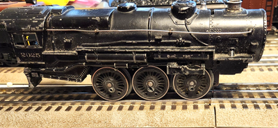 #ad THREE LIONEL LOCOS NO TENDERS FOR PARTS OR RESTORATION $59.95