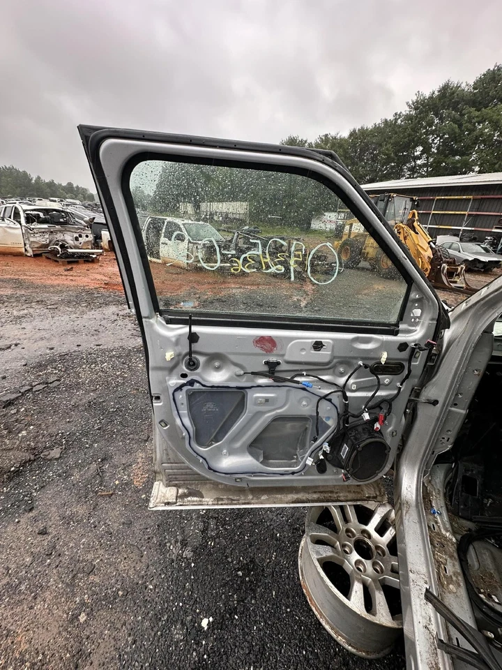 2009 - 2019 年福特 FLEX 前左驱动侧门壳面板银色 UX 原始设备制造商 — 第 2/2 张图片