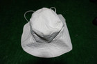 UNIQLO ONE SIZE HAT FOR WOMEN  OFF WHITE WITH CHORD    GENTLY USED — photo 1
