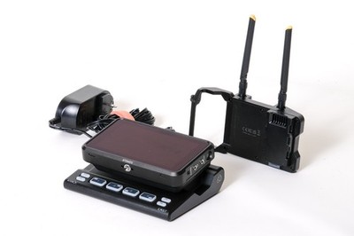 Ninja 5  Monitor-Recorder + AtomX Cast Switcher + Atomos Connect