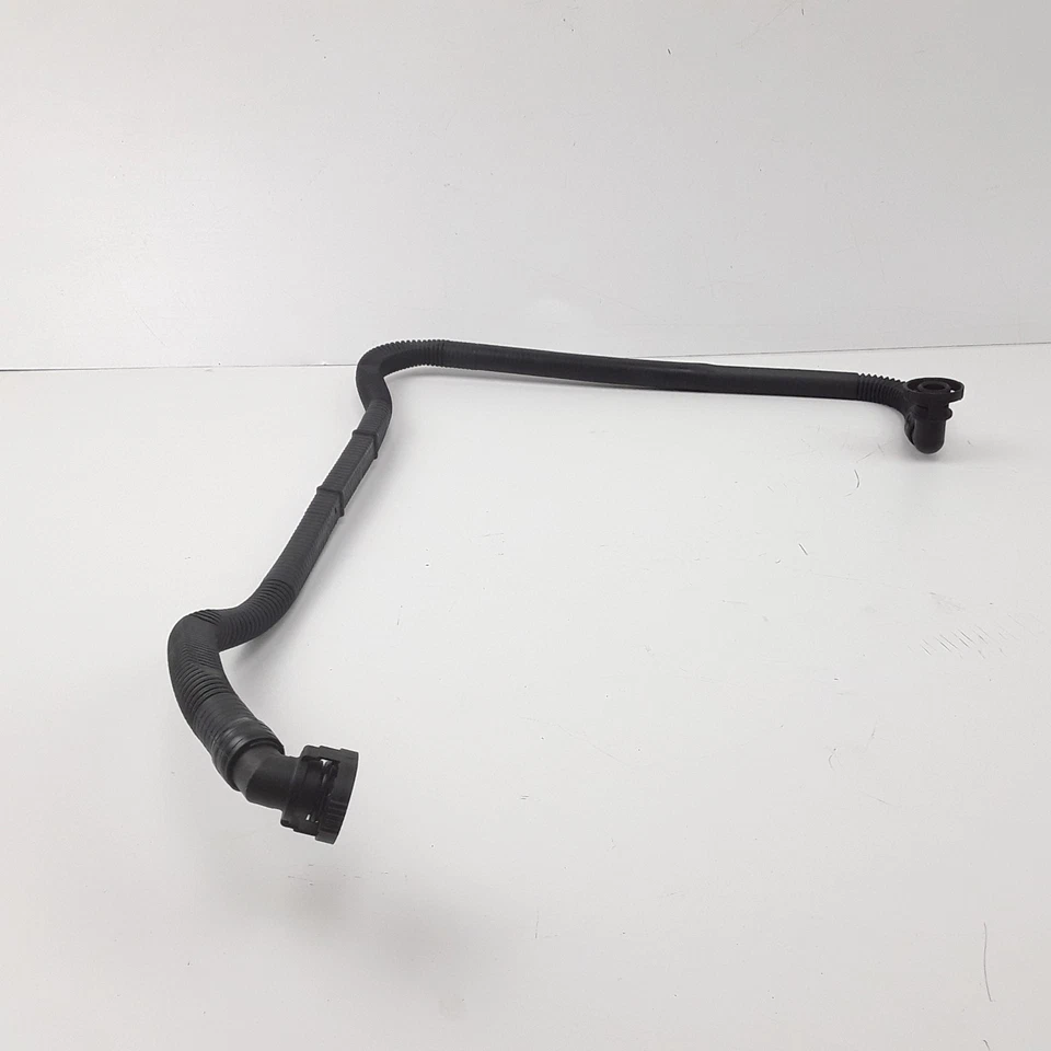 Tubo respirador cárter para Audi A4 Quattro 2001 Volkswagen Passat 2001-2005 Foto 2 de 4