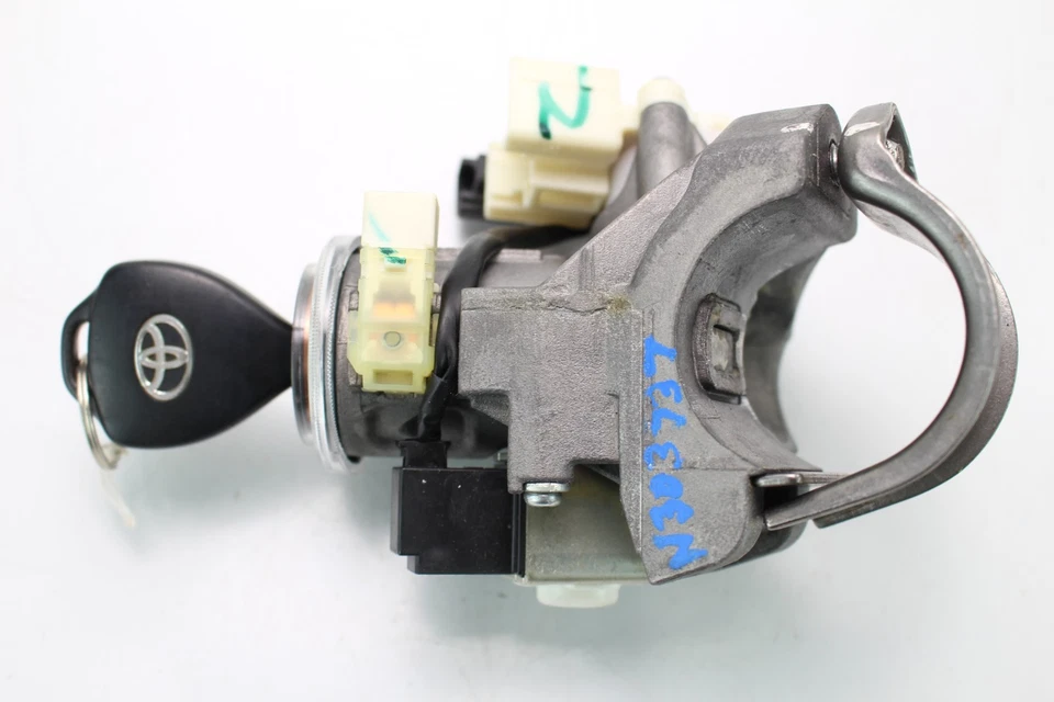 2013-2015 TOYOTA VENZA IGNITION LOCK SWITCH CYLINDER W/ KEY OEM, 89783-0T010 - Image 2 of 4