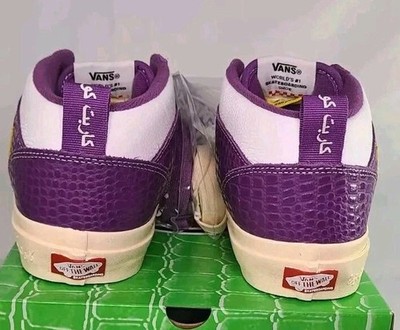 Carpet Company x Vans Skate Half Cab | M7 / Womens 8.5