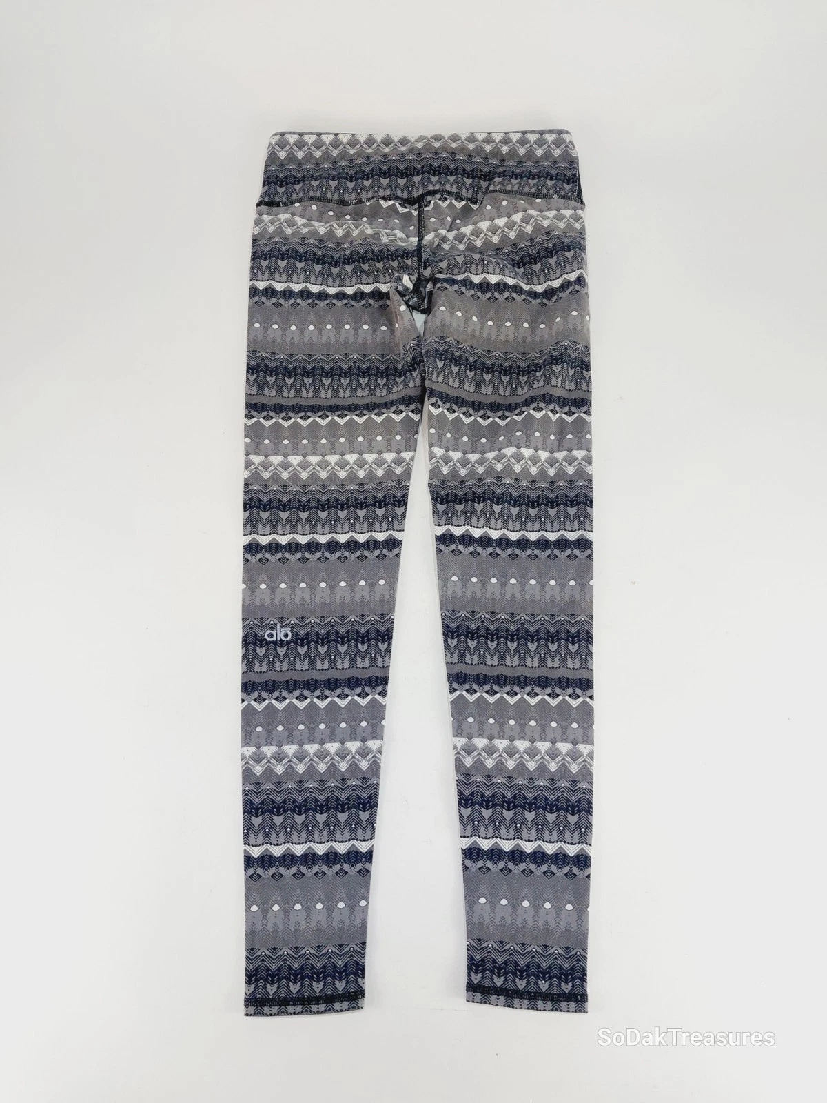 alo-yoga low rise geometric yoga leggings