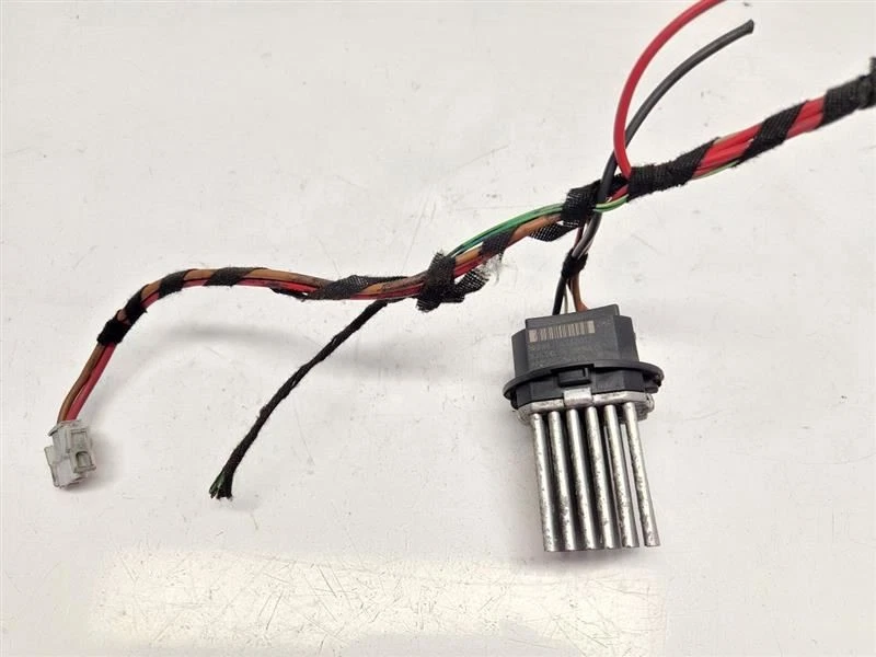 2007 Dodge Sprinter 2500 Front Blower Motor Resistor *ONLY* - Image 2 of 4