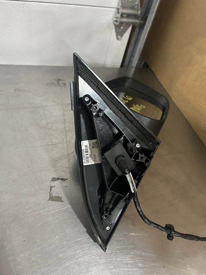 ✅2010 - 2013 Volvo XC60 Side View Mirror Right (No Camera)Passenger side OEM #41 - Image 3 of 4