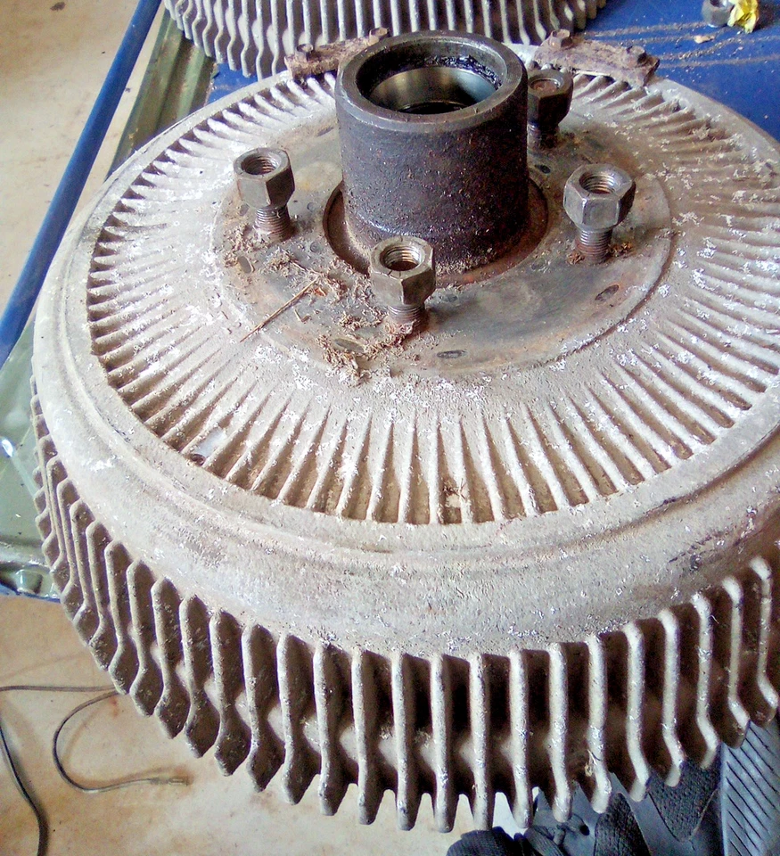 1967-70 Buick Riviera Electra 90 Fin Front Aluminum Brake Drum #2 LOC-198DG - Image 3 of 4