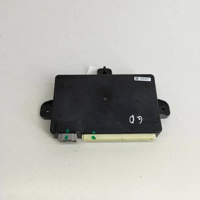 TESLA MODEL X Türsteuergerät hinten rechts 1045490-10-D 2016 27212114 - Bild 1 von 4