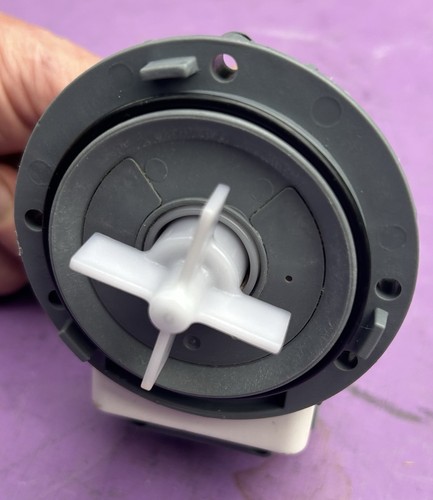 Original Samsung WW10T534DAW Waschmaschine Ablaufpumpe DC31-00181A B15-6A