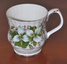 Royal Albert "Trillium" Vintage Coffee Cup, White, Ontario Provincial Flower