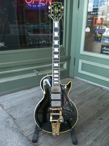 🎶 For Sale: 1960 Gibson Les Paul Custom “Black Beauty” 🎶
