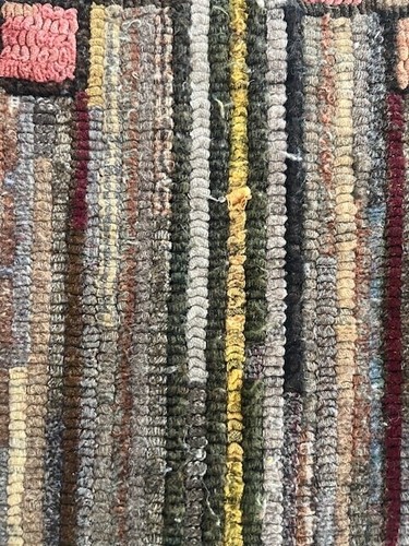 Antique American Geometric Log Cabin Design Hooked Rug 32 X 46 - Picture 4 of 6