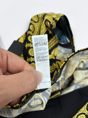 Traje de baño Versace estampado barroco talla: 3 - EU L - GB M - US M - F 42 RRP £480 - Imagen 8 de 11