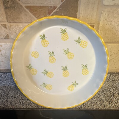 New Pineapple Terramoto Pottery 10 1/2''  Deep Dish Pie/Dip Plate