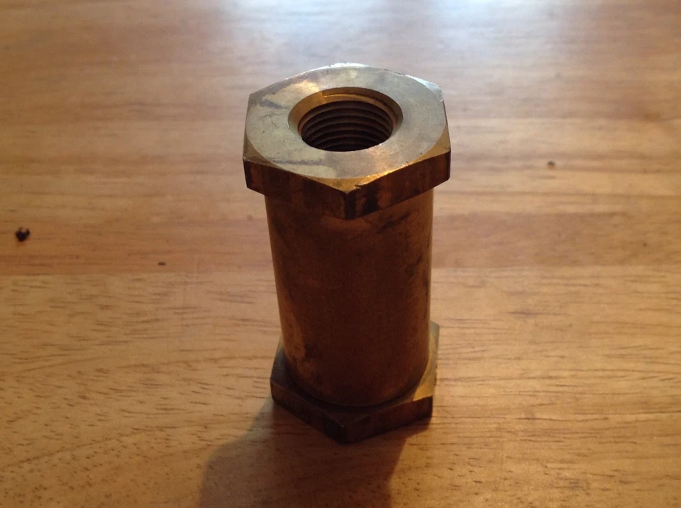 Cummins diesel fuel check valve 185505 - Image 4 of 4