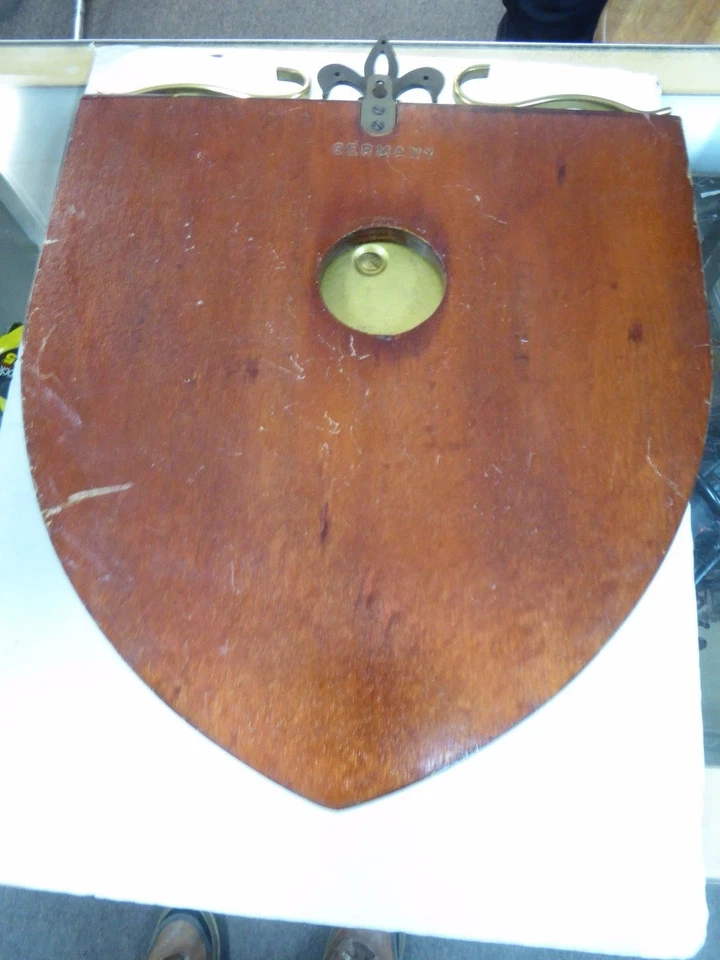 "Antiguo reloj de pared Schatz de 1940 de 6"" de diámetro, placa de madera de 11 3/4" funciona muy bien" Foto 4 de 4