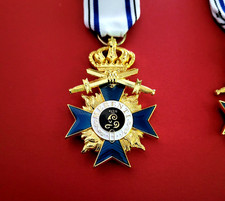 Bayern Militär-Verdienstorden Kreuz vergoldet mit  Korona und Schwerter 