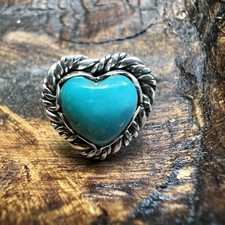 Turquoise Heart Ring 925 Sterling Silver with Rope Detail Size 8