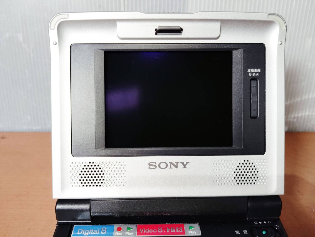 Sony GV-D800 Digital8 8mm Video Cassette Recorder Player Hi8