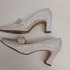 Sweet Steps Silver Metallic Pumps Size 8.5 Good Vtg Condition