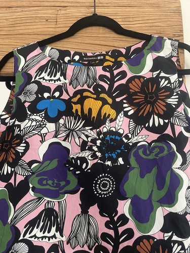 Uniqlo x Marimekko 100% Cotton Poplin Bold Print Sleeveless A-Line Top! SMALL - Picture 5 of 13