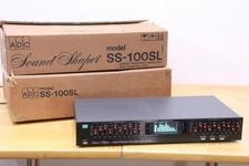ADC SS-100SL 10-Band Graphic Equalizer with Spectrum Analyzer 100V Japan