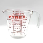 PYREX - 516 - 2 Cup - Glass Measuring Cup Red Lettering Open Handle Vintage