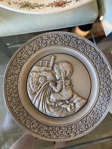 1979 Hallmark Little Gallery 6" Pewter Plate - Carol Bryan/Ron Raymer