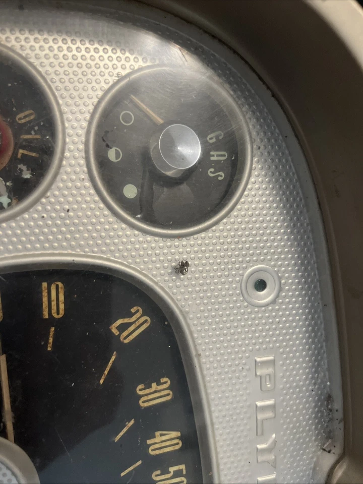 Cuadro de instrumentos Plymouth Belvedere 1957 Foto 3 de 4