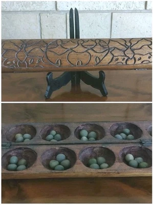ARTISANAL ANCIEN JEU AFRICAIN AWALÉ EN BOIS SCULPTÉ MAIN COMPLET 48 GRAINES- TBE - Photo 1/4