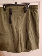 Columbia Men's Shorts Large Olive Belted Hiking Shorts 10" Inseam