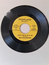 MIKE & THE CENSATIONS Don't Mess With Me HIGHLAND Records 1181 - NORTHERN SOUL