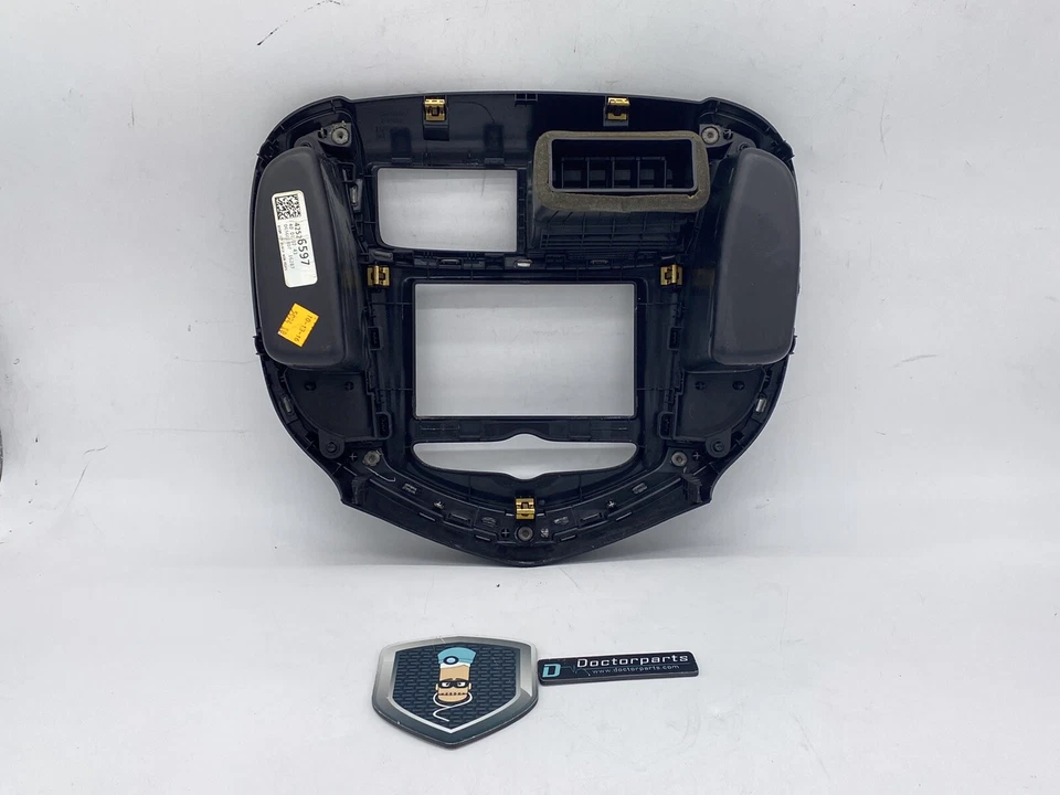 Bisel de ajuste de radio para tablero central Chevrolet Sonic 2017-2020 con ventilación de aire acondicionado 42526597⭐️ Foto 2 de 4