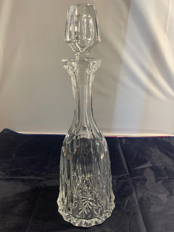 GLASS CRYSTAL DECANTER LINE DETAILS GREAT TOPPER 14" X 4" maybe Atlantis