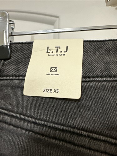 Pantalones cortos de mezclilla L.TJ con dobladillo deshilachado negros lavados XS - Imagen 8 de 9