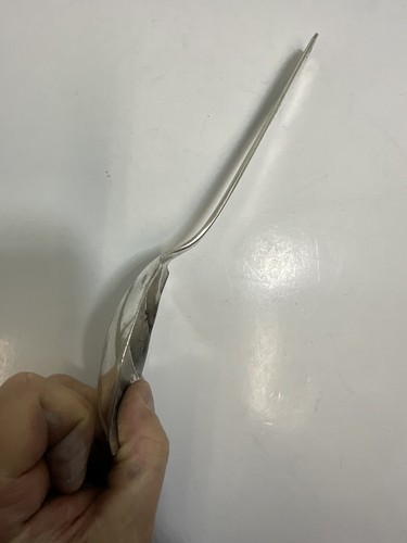 Vintage Oneida Tudor Plate Seashell Serving Spoon PreownedKitchenCom - Picture 11 of 11