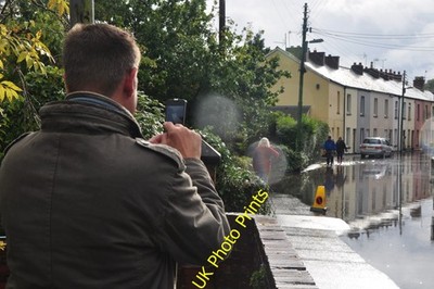 Photo A3 Tiverton : Chapel Street Tiverton/SS9512 On a day like today,  c2012
