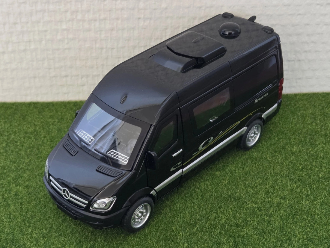 Mercedes Sprinter 324 CDI 2013 miniature Chimey 1/36 en métal pour collectionneur - 3